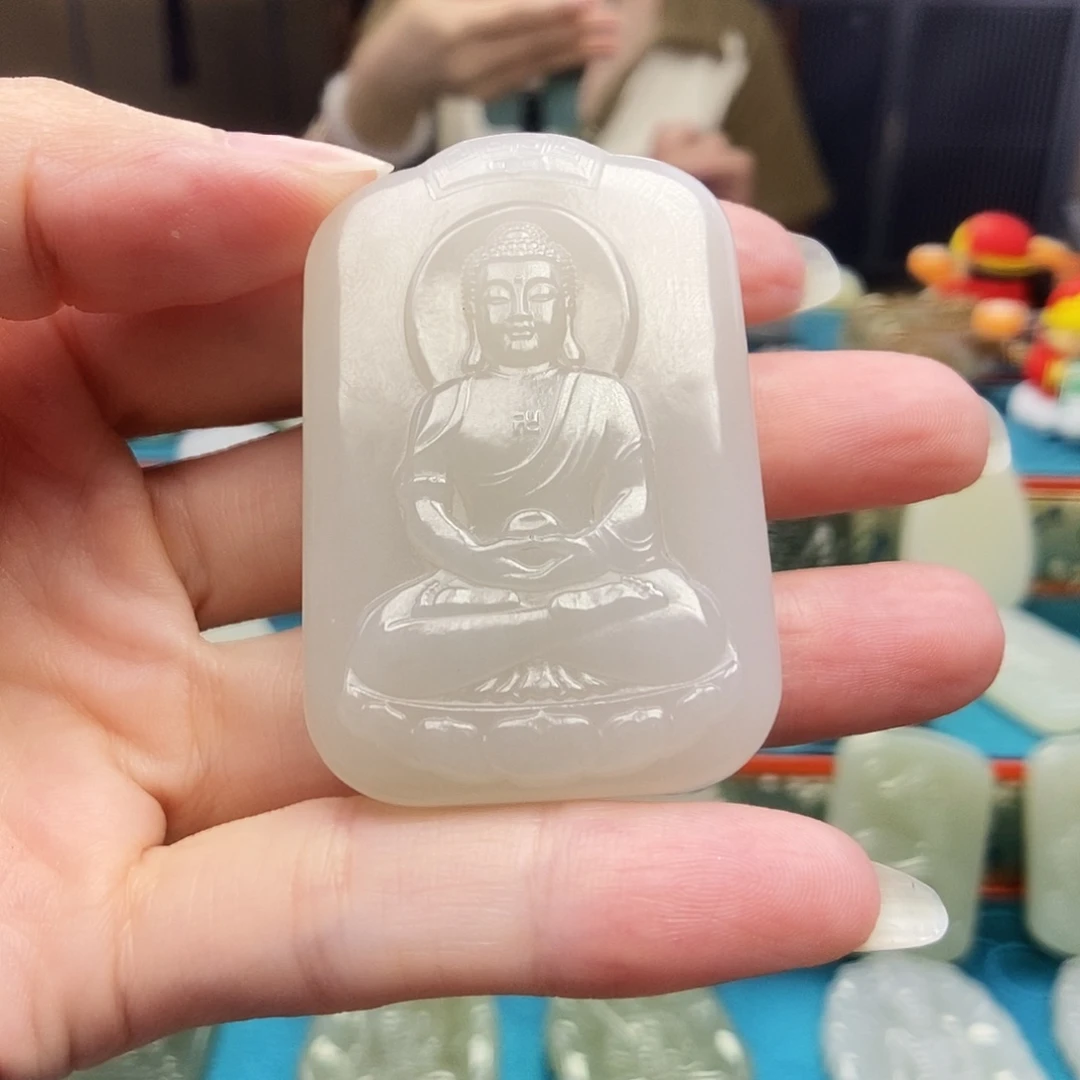 和田玉未镶嵌颈饰圆*?