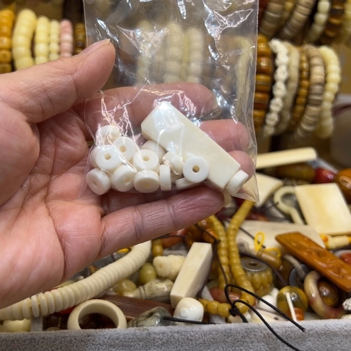 黄***可手串/手链驼骨直径15