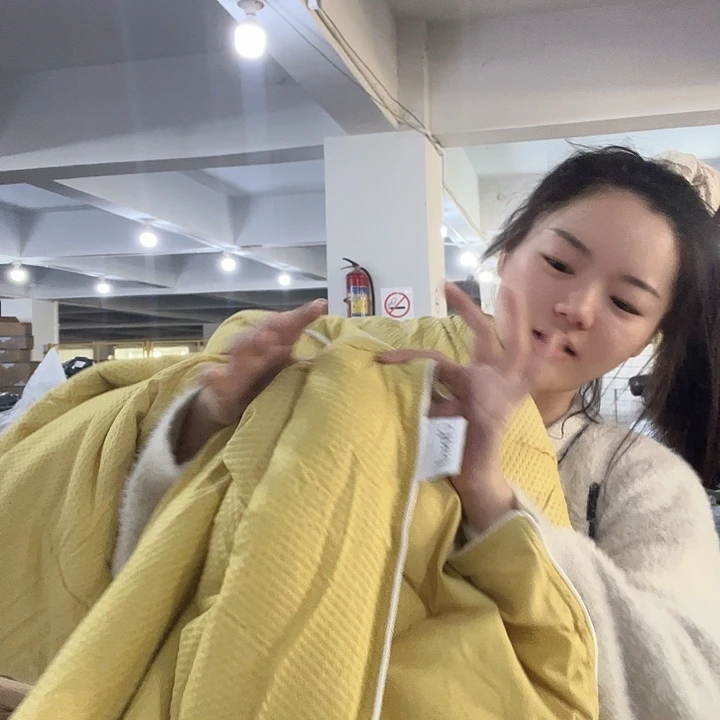 黄色超大220*240无包装