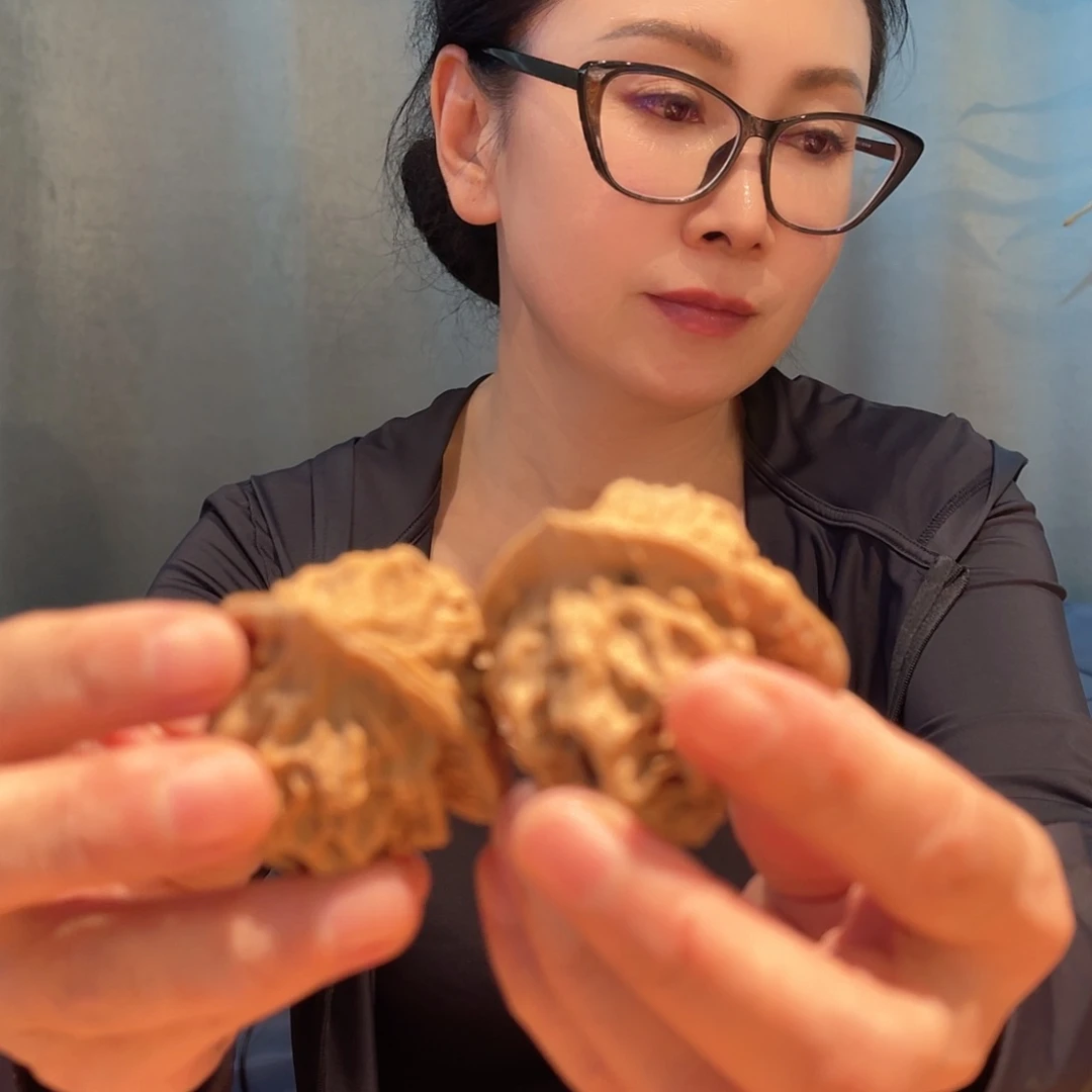 文玩核桃把件龙纹