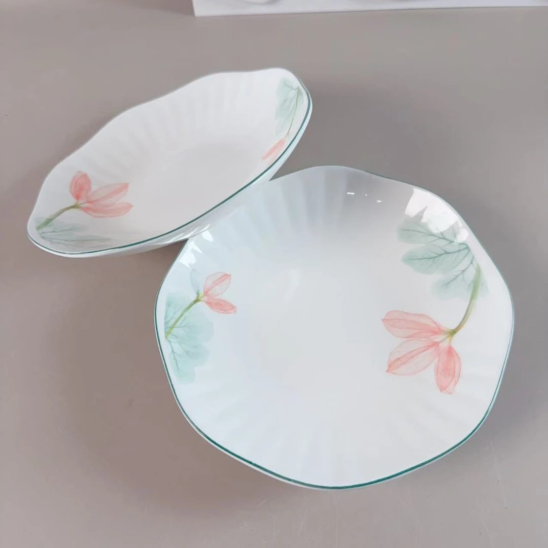 1150美人蕉高温釉中彩7英寸荷叶盘两只装长17高3.3