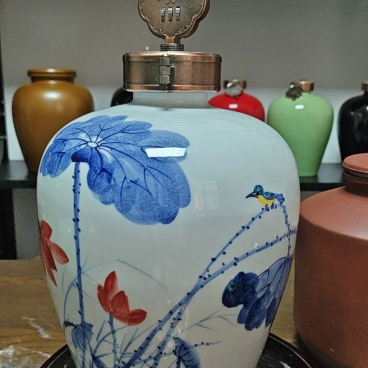 手绘荷花十斤酒坛金属盖