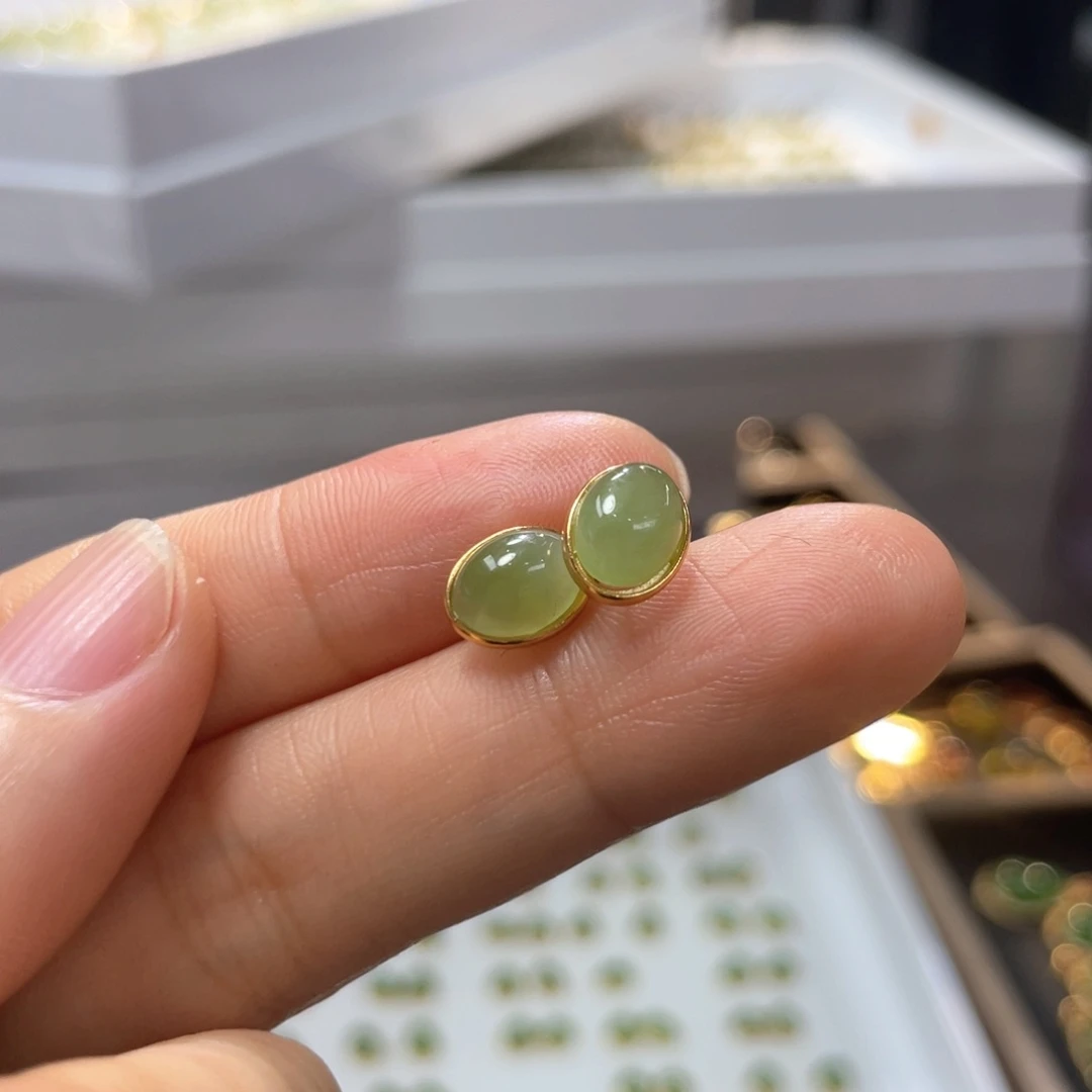 和田玉银S925镶嵌耳饰