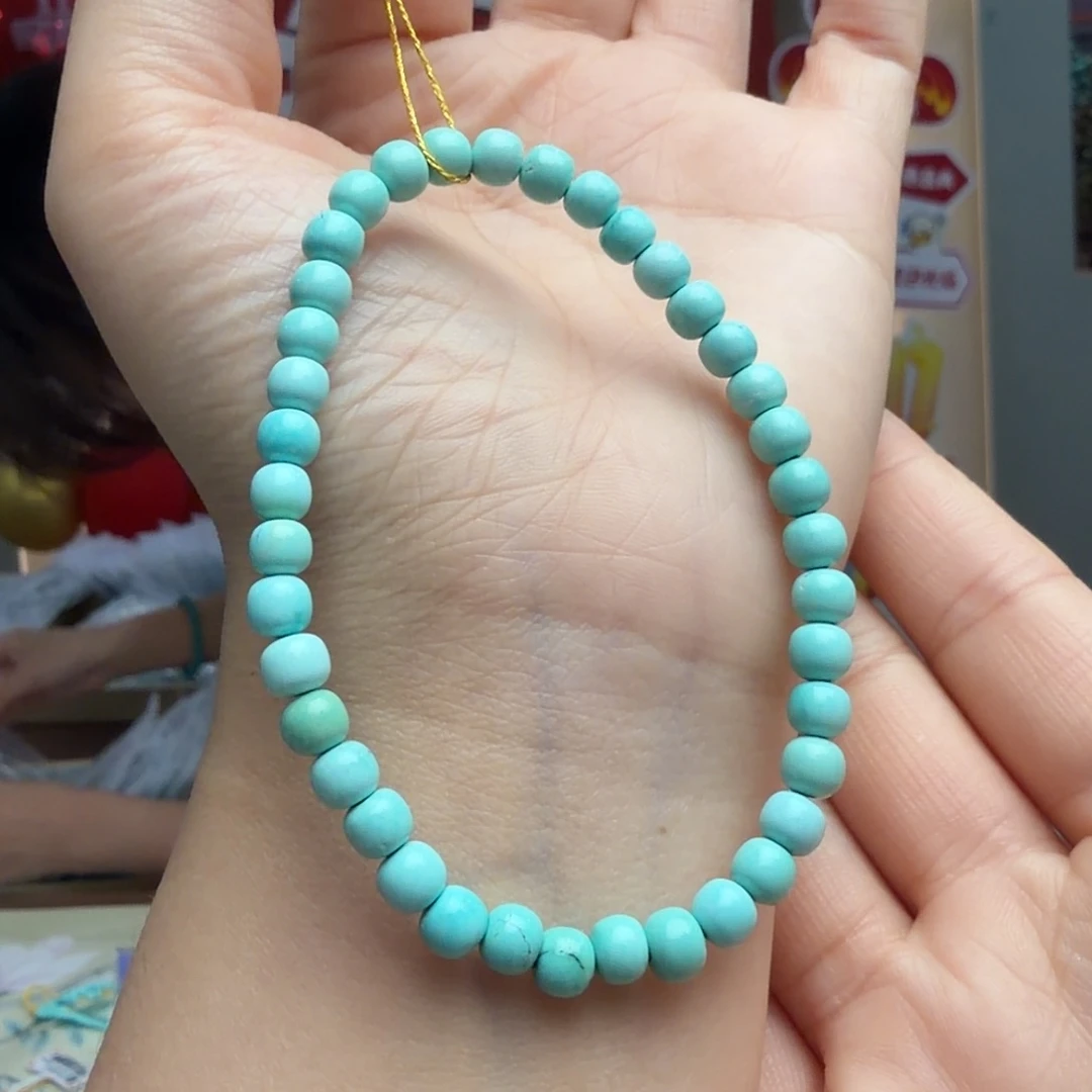 绿松石未镶嵌颈饰