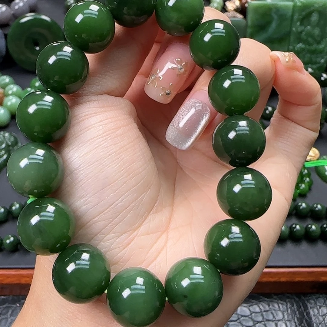 和田玉未镶嵌珠宝奇石