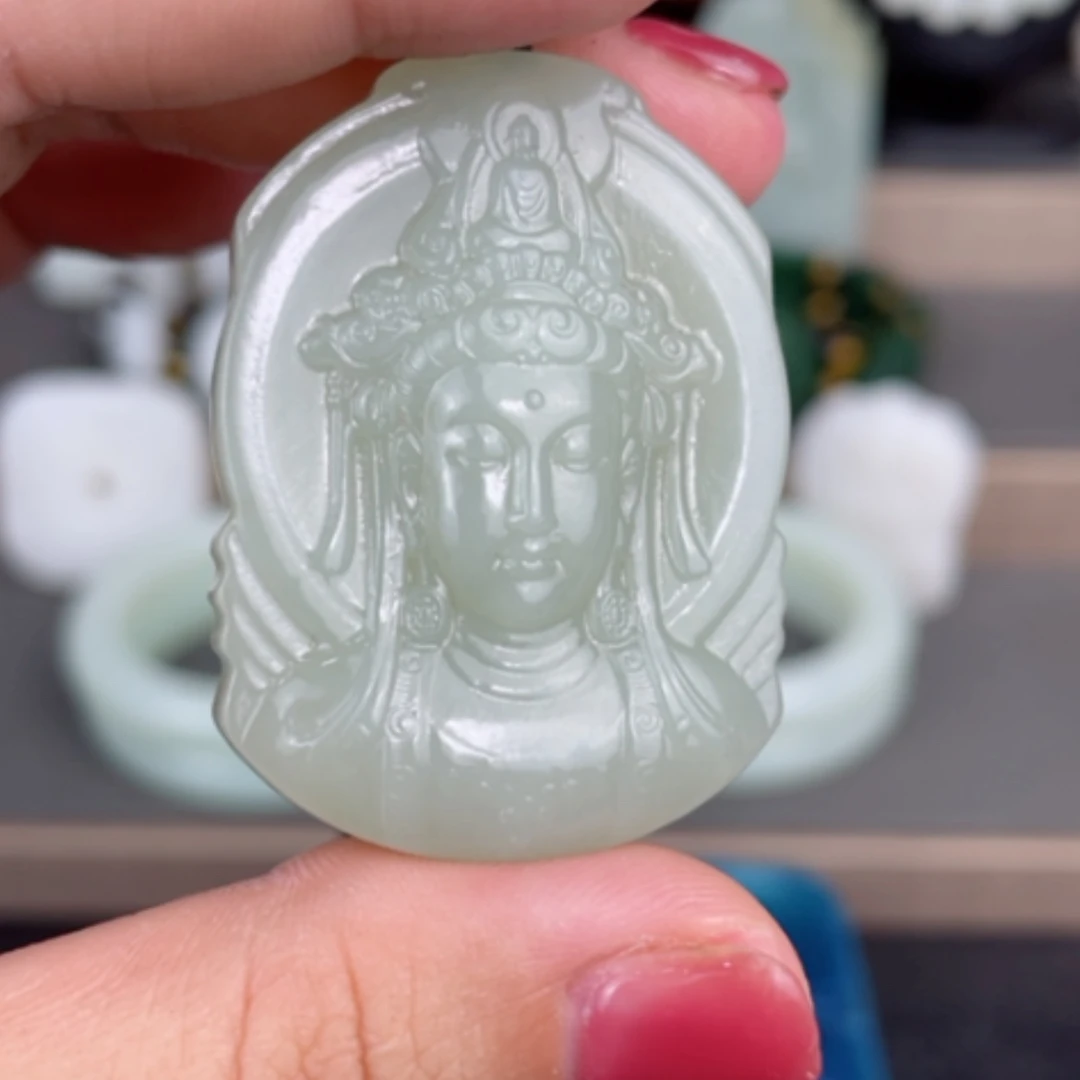 【闪购商品】颈饰未镶嵌和田玉