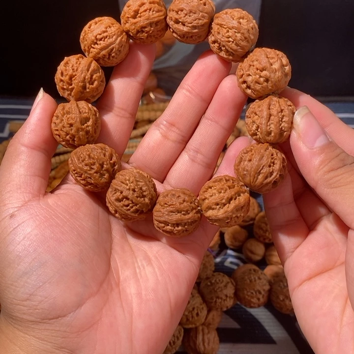 手串文玩核桃……34