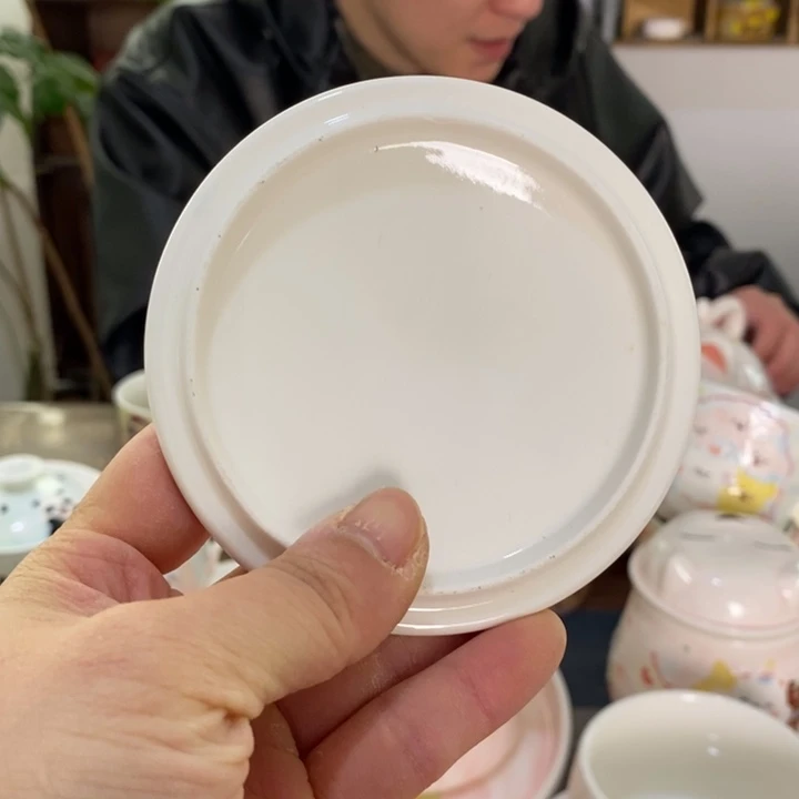 杯k****）景德镇釉下彩手绘钱来多啦