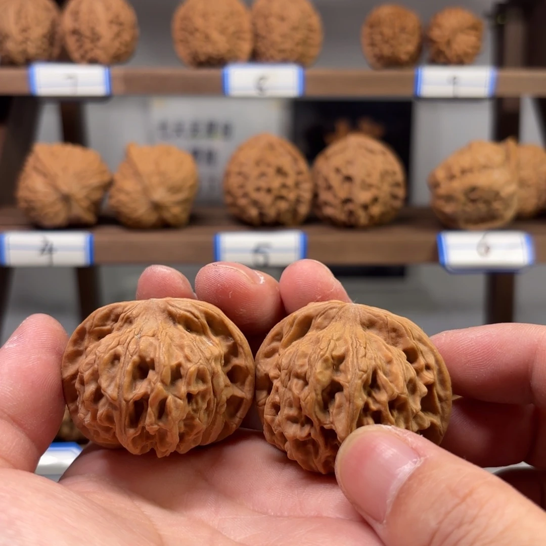 文玩核桃把件44天地二爷帽