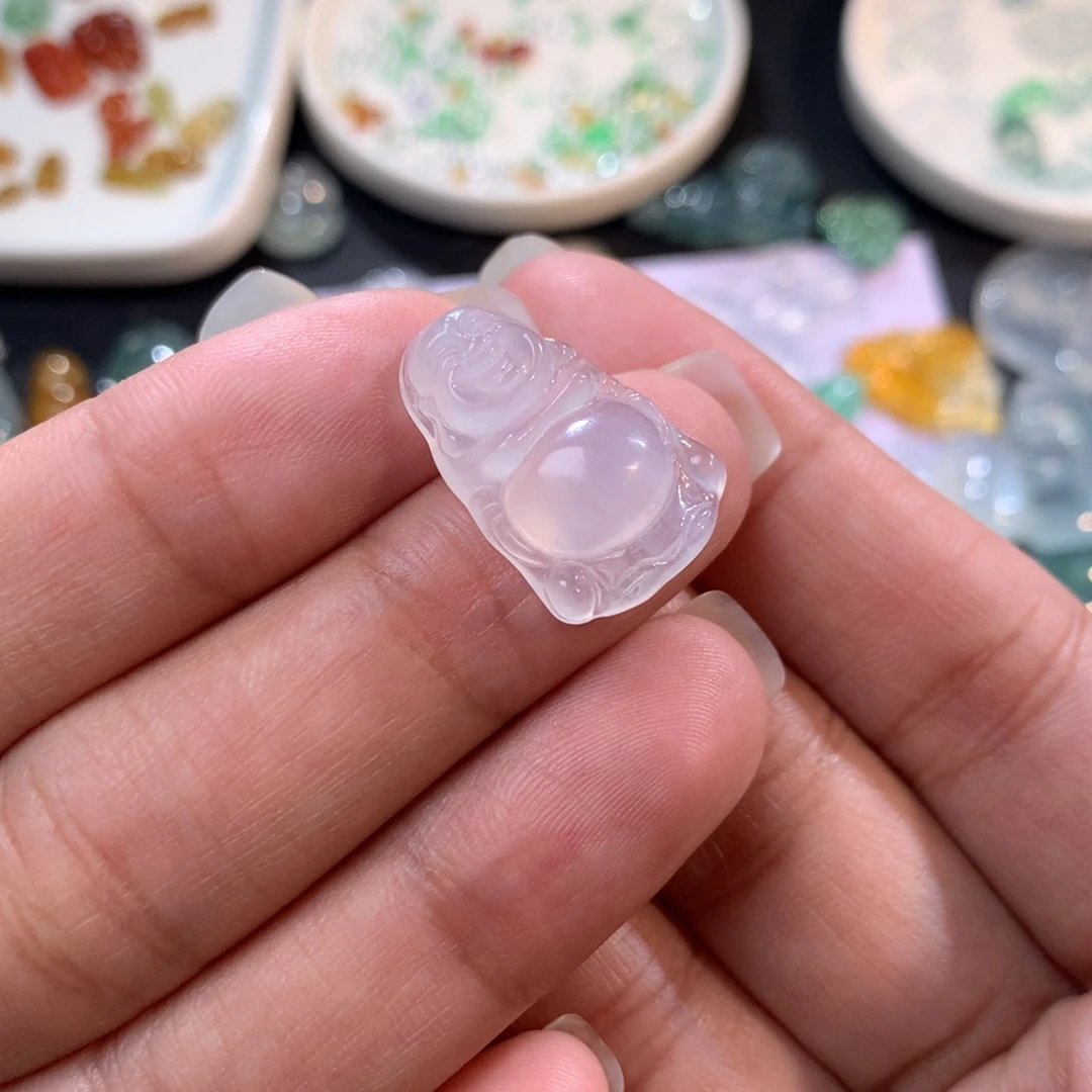 翡翠裸石未镶嵌冰种站佛