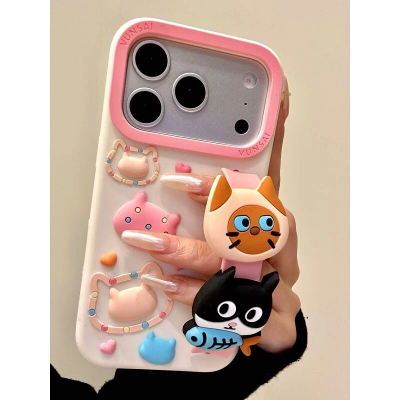 童趣可爱猫咪骨头搞怪表情腕带适用ihone17promax苹果16p手机壳15