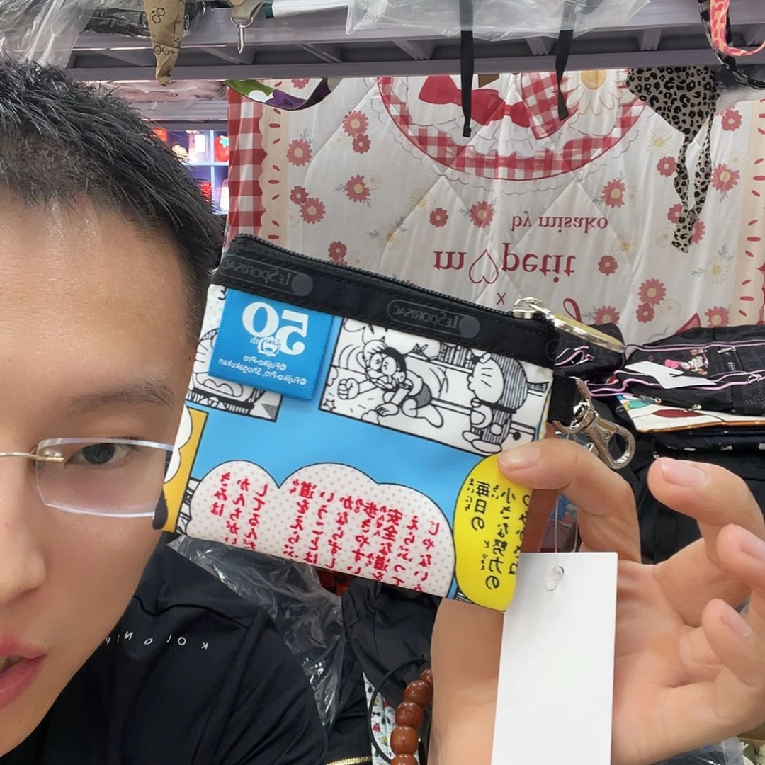 PU化妆包等各种产品