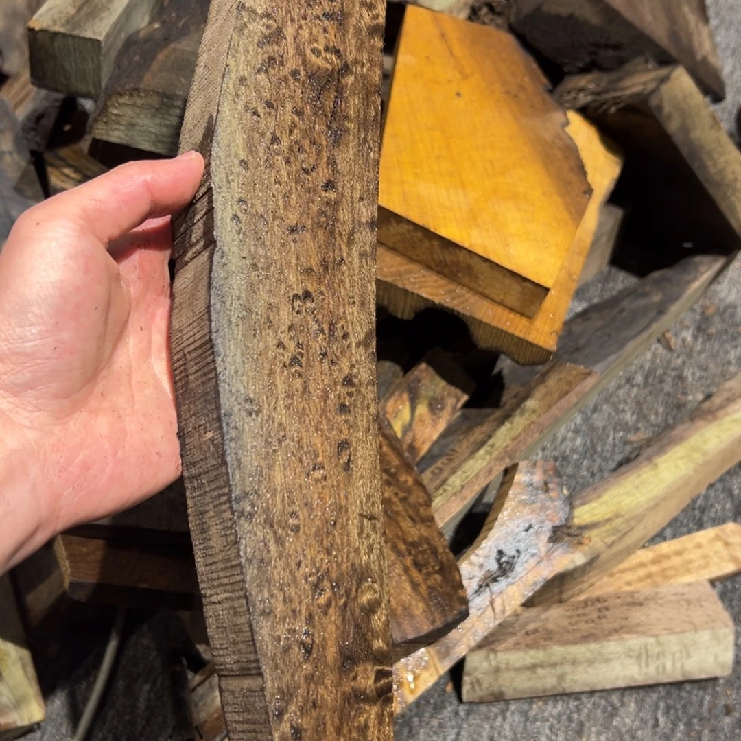 我***旅阴沉木金丝楠阴沉木原材料