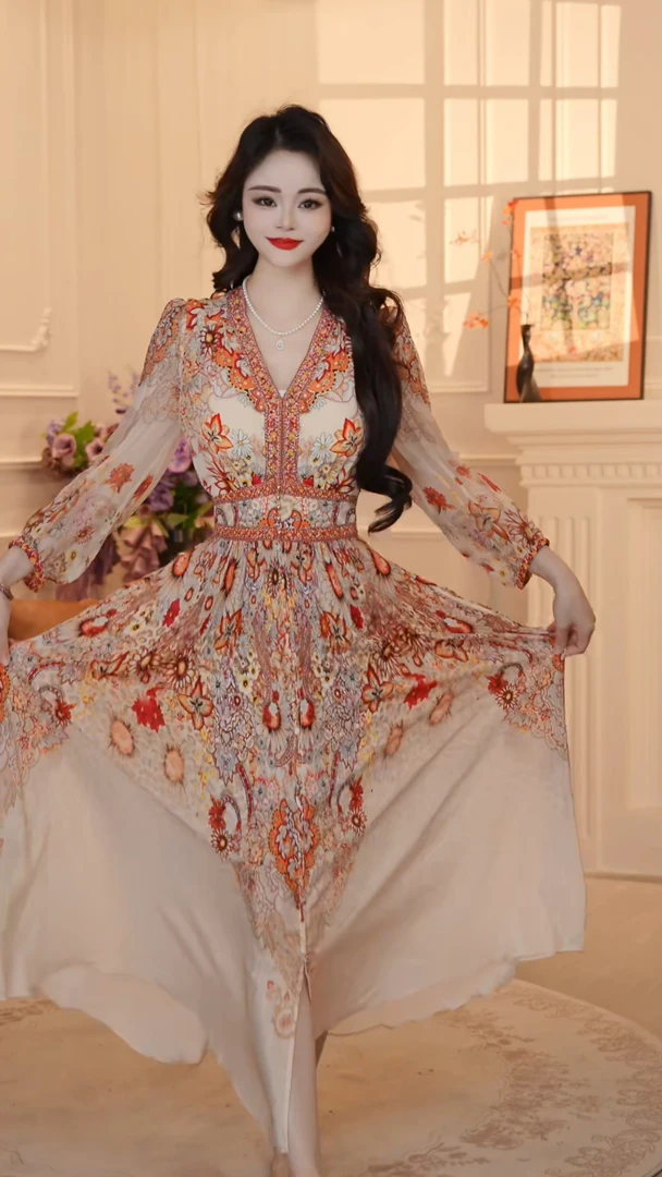 【锦上添花】25年新定位花名媛风优雅气质收腰高端连衣裙