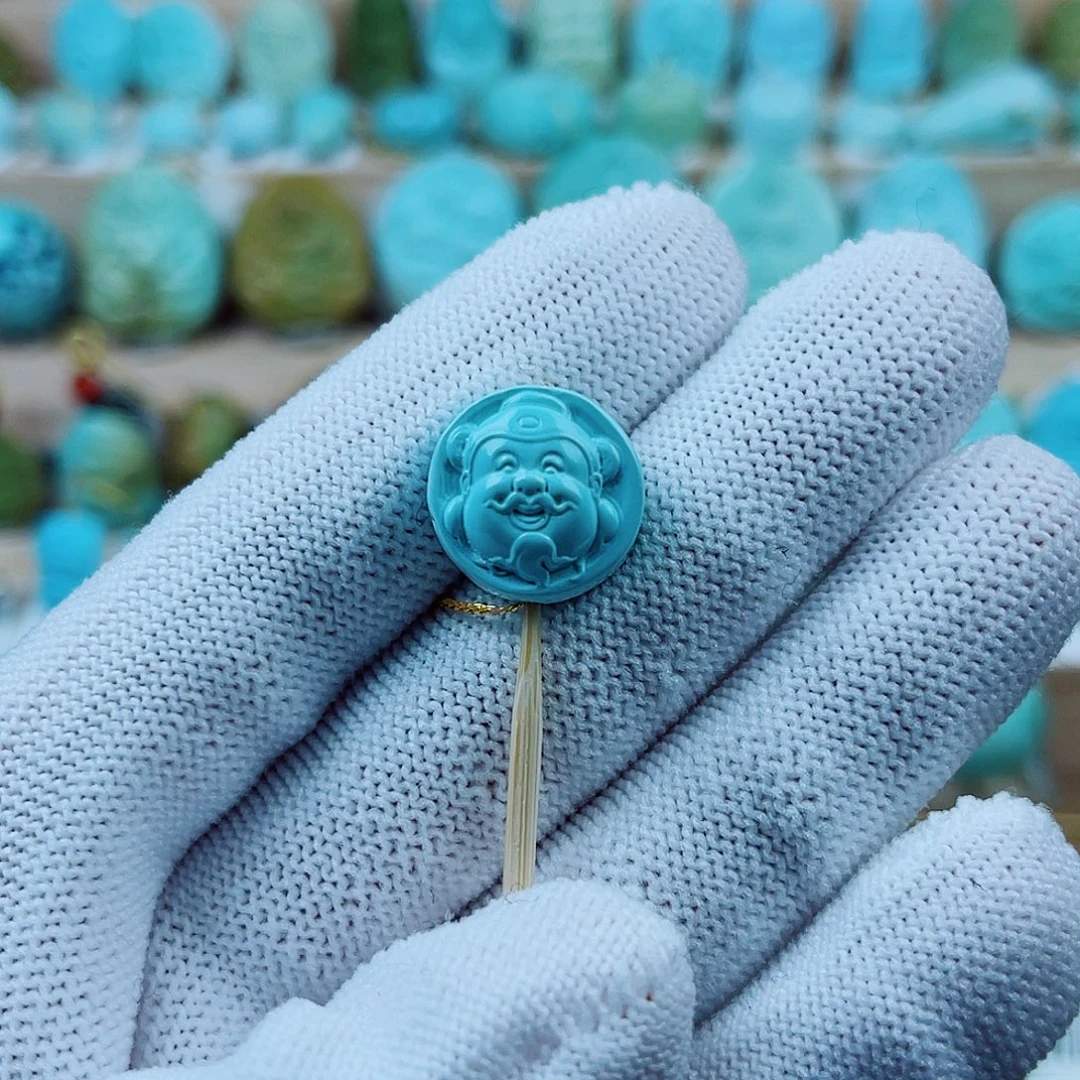 绿松石未镶嵌珠宝奇石