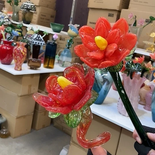 琉璃花瓶高45厘米宽9厘米