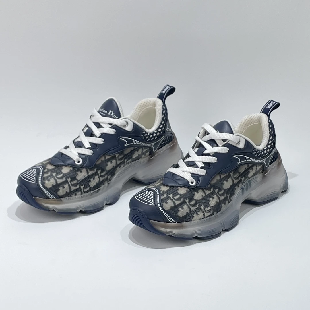 95新 DIOR/迪奥 36.5码 98新 蓝色老花运动鞋/ML02026