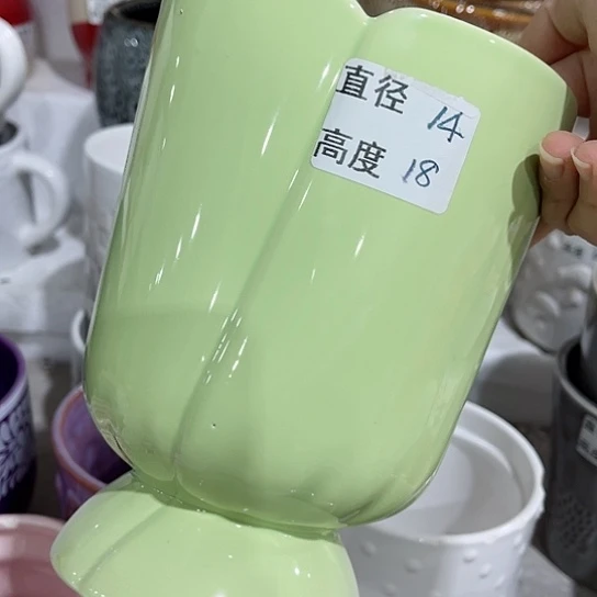 多肉绿植陶瓷花盆9.9包邮，有孔