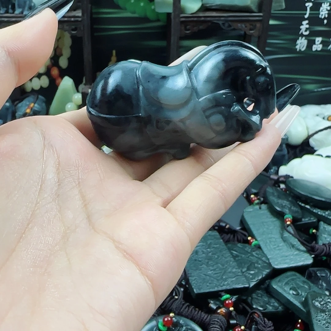 未镶嵌和田玉挂件