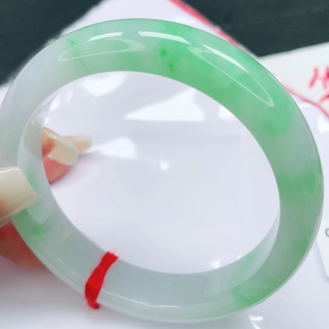 未镶嵌手镯翡翠92