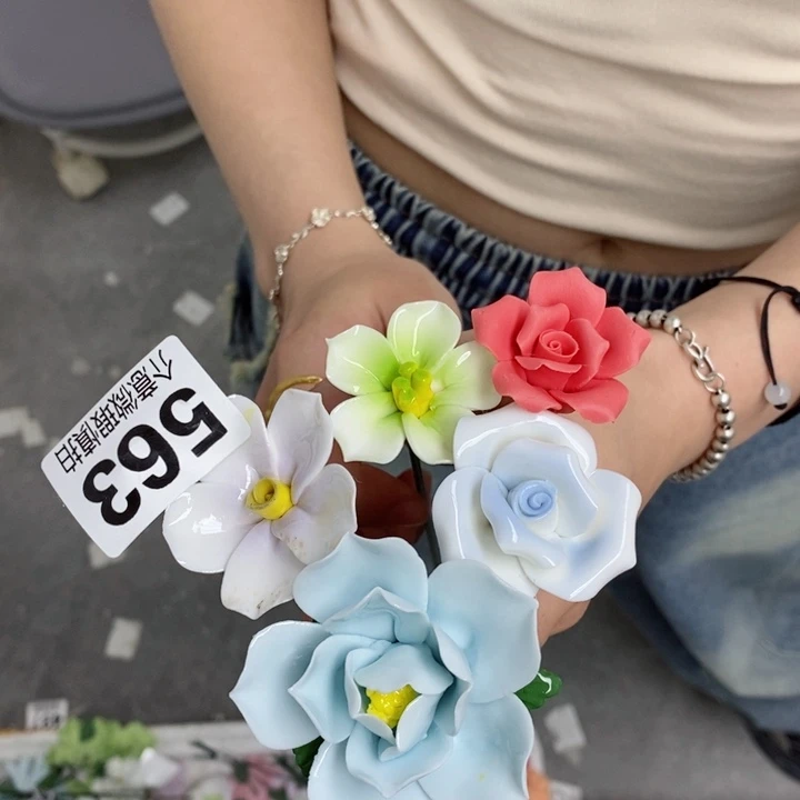 摆件陶瓷材料加工