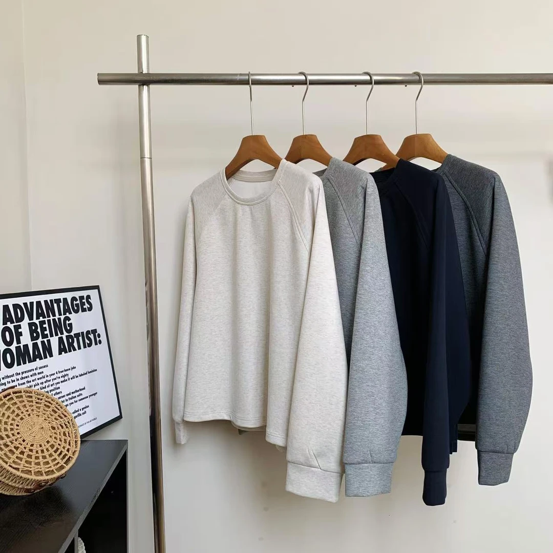 素心轻奢 2025秋季百搭休闲宽松韩版圆领显瘦卫衣简约上衣13810