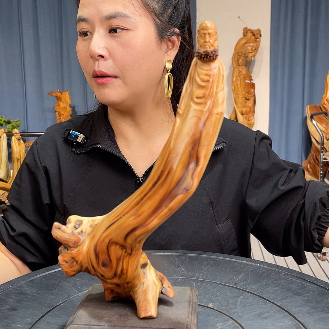 柏木（崖柏）随型摆件