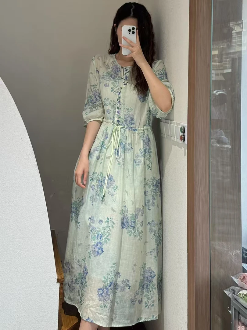 古韵苎麻连衣裙2025新款碎花刺绣国风文艺宽松显瘦莼苎麻