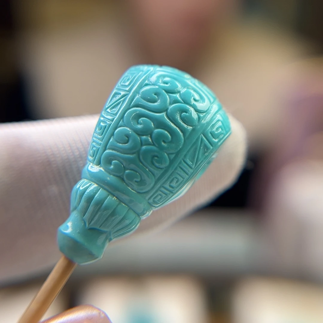 绿松石未镶嵌珠宝奇石13.1厚度