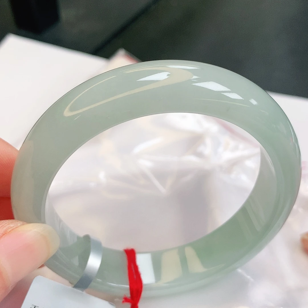 【闪购商品】翡翠手镯未镶嵌缅甸天然a货翡翠