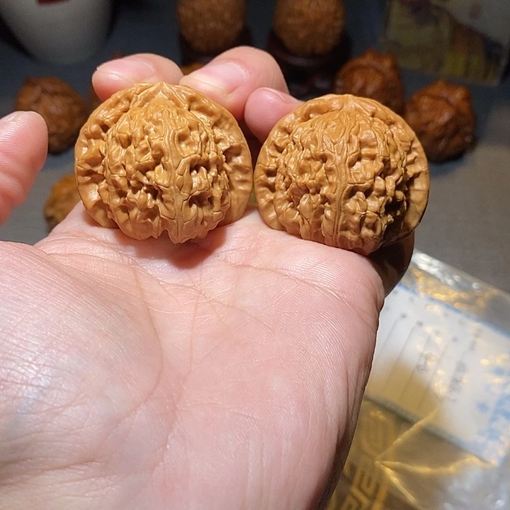 把件文玩核桃全品无修40白狮子