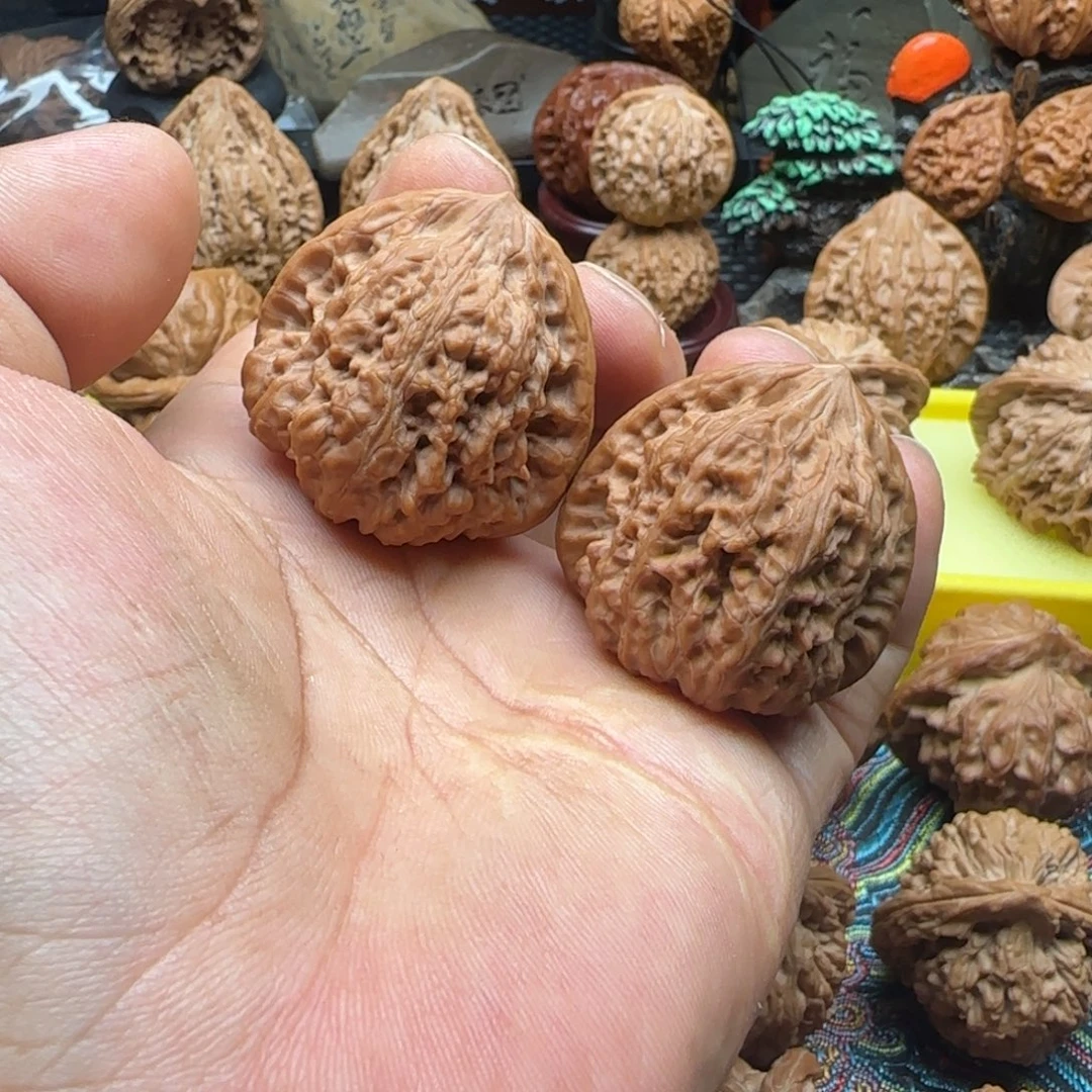 文玩核桃把件全品平谷凹底39