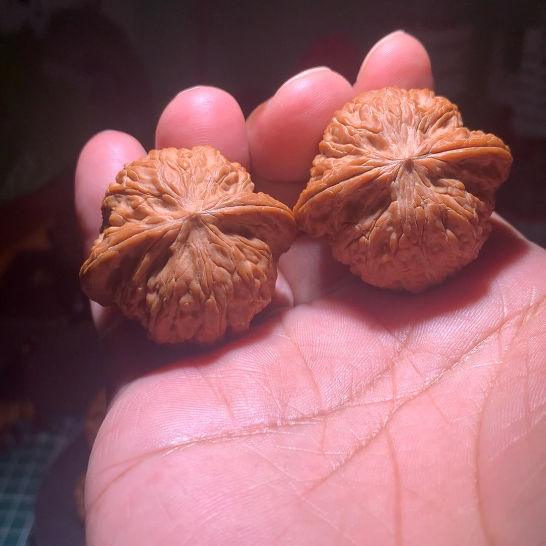 文玩核桃吊坠山地磨盘   40尺