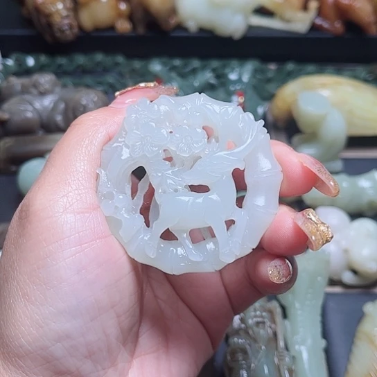 【闪购商品】和田玉吊坠(不含链)未镶嵌嬎**彂