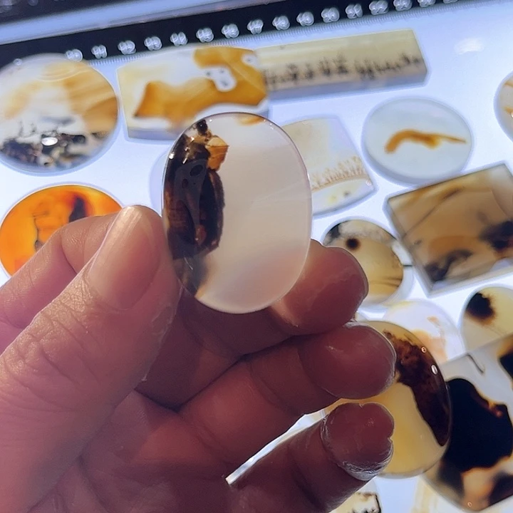 玛瑙/玉髓未镶嵌吊坠(不含链)