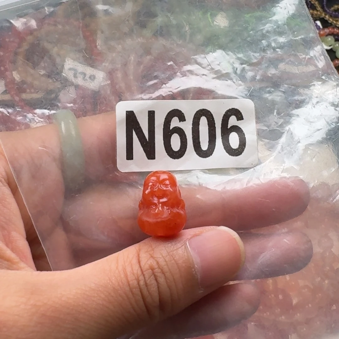 南红玛瑙未镶嵌珠宝奇石