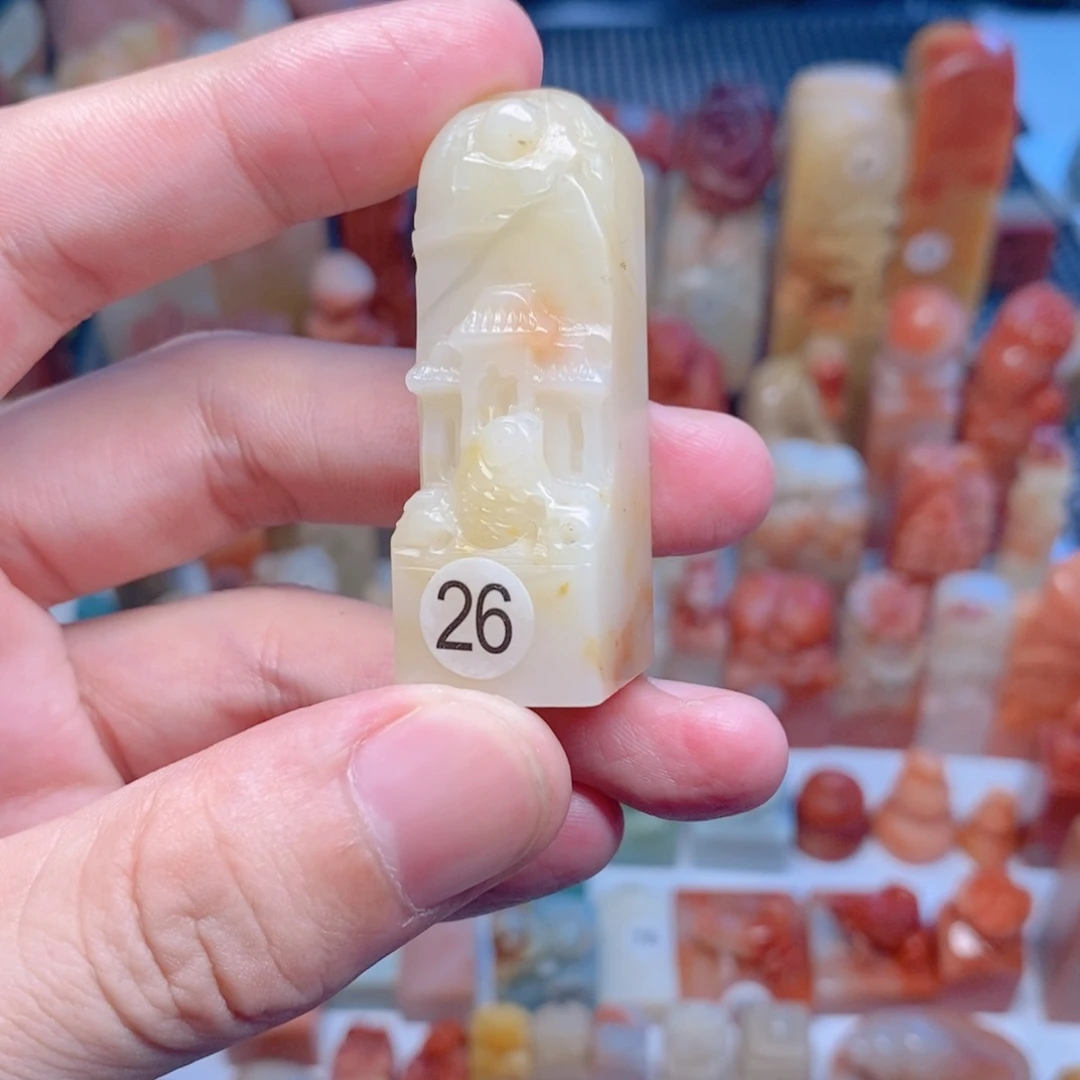 寿山石印石鱼跃龙门1.8*1.8