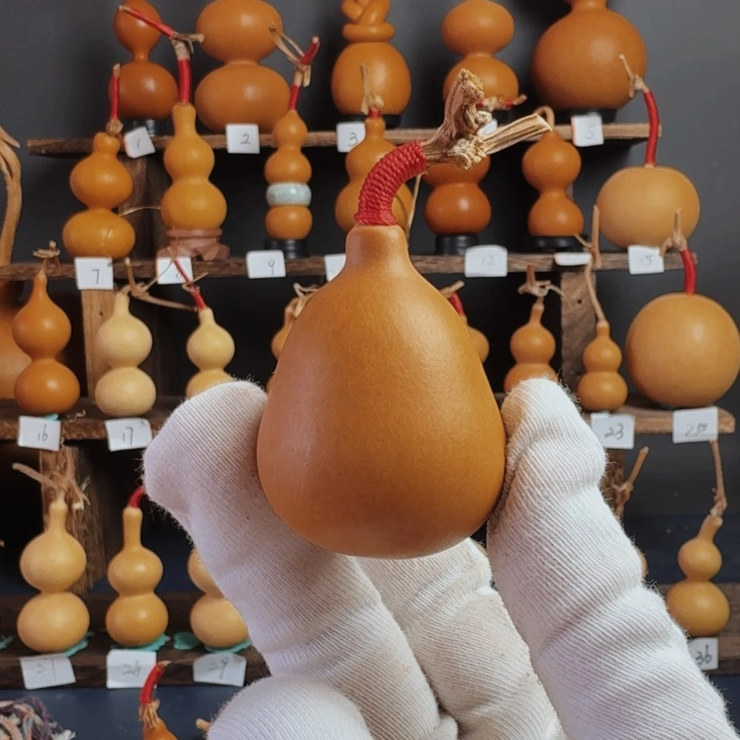 E****岩精美天然葫芦葫芦