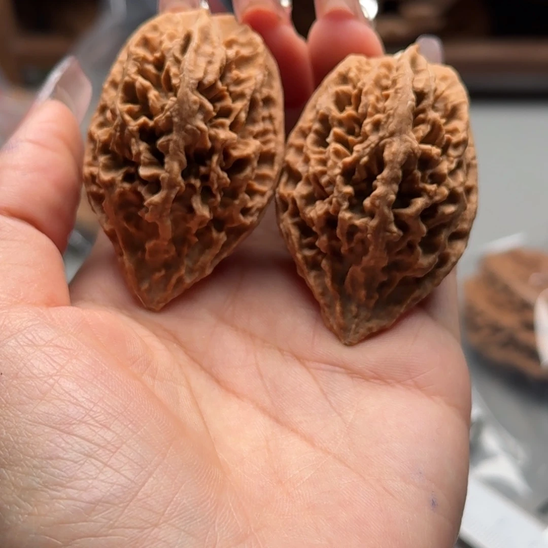 文玩核桃把件关东木子楸百核106瑕疵