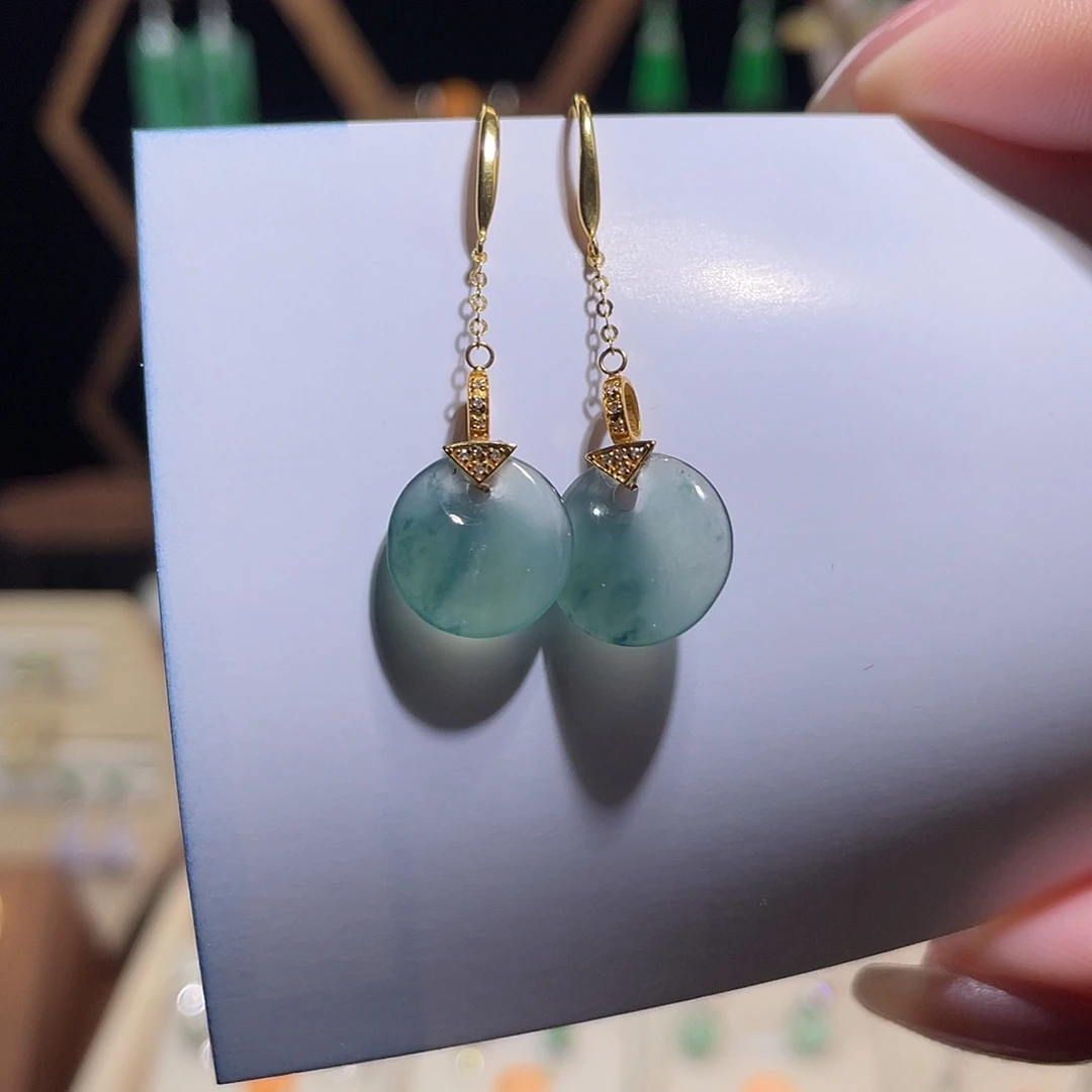 翡翠18K金镶嵌耳饰