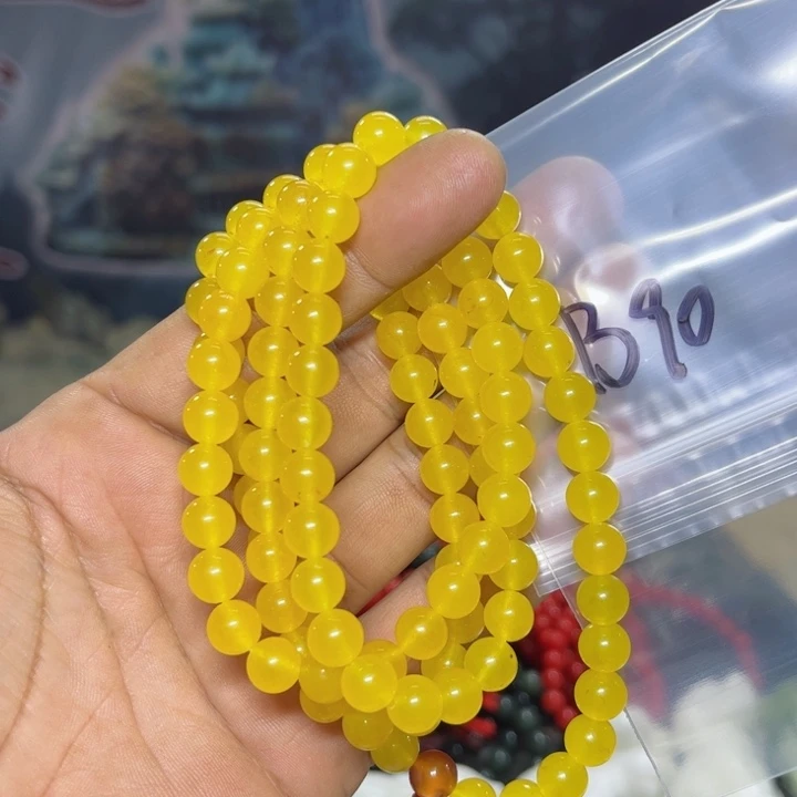 蛇纹石玉颈饰未镶嵌吴*利