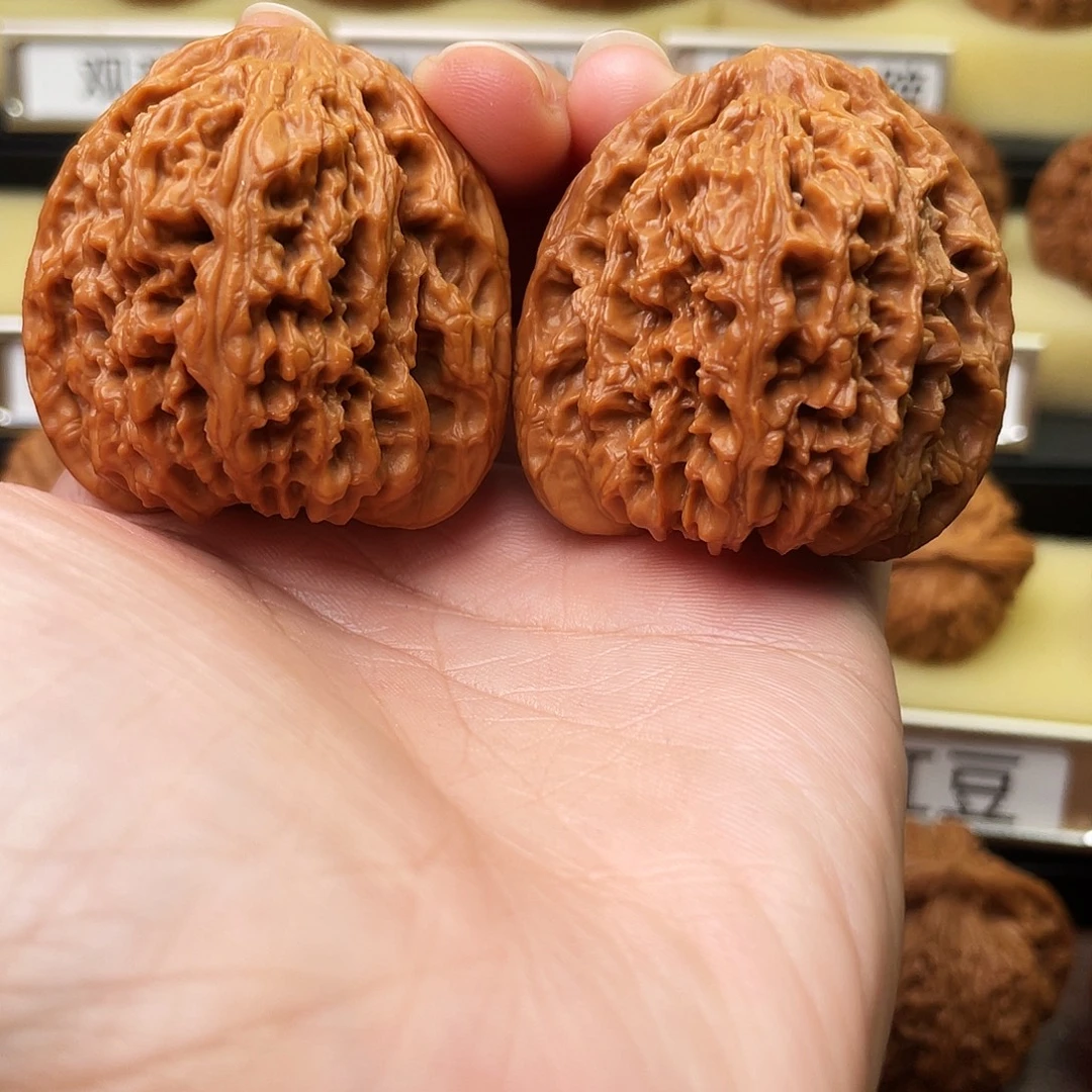 文玩核桃吊坠南疆43全品502