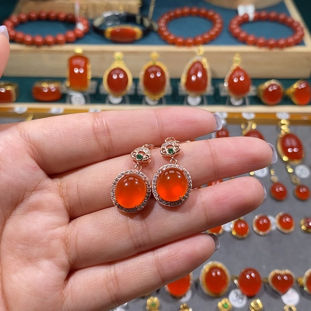 南红玛瑙银S925镶嵌耳饰