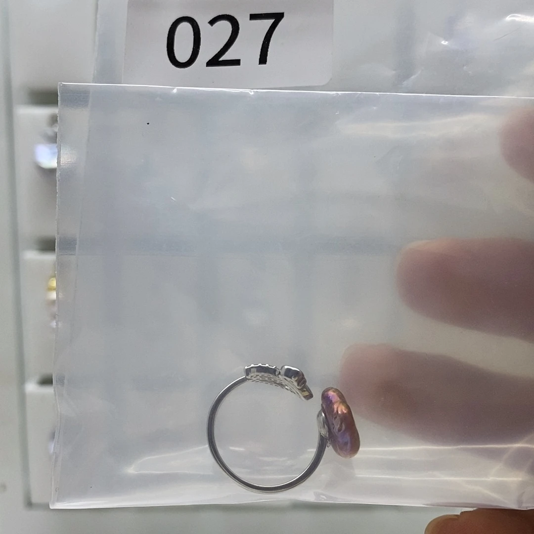 淡水珍珠颈饰合金