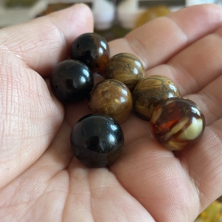 琥珀未镶嵌裸石单珠