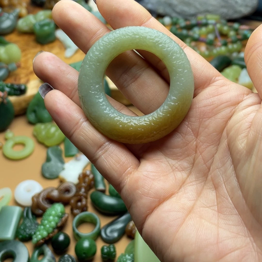 【闪购商品】和田玉颈饰未镶嵌y****9