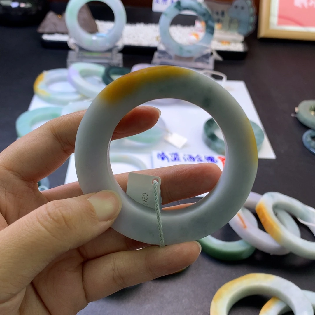定制翡翠手镯未镶嵌Y**i