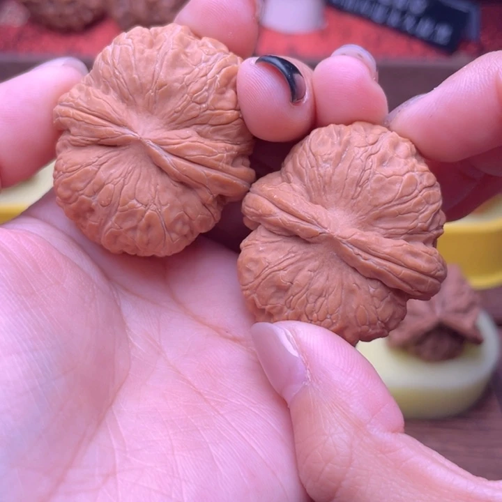 吊坠桃核39.9全品元宝 704