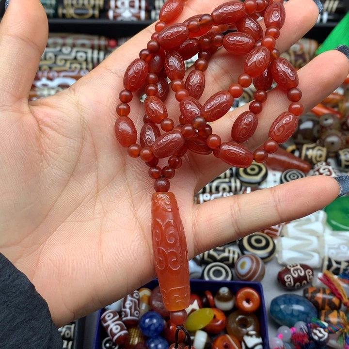 玛瑙/玉髓未镶嵌吊坠(赠链)