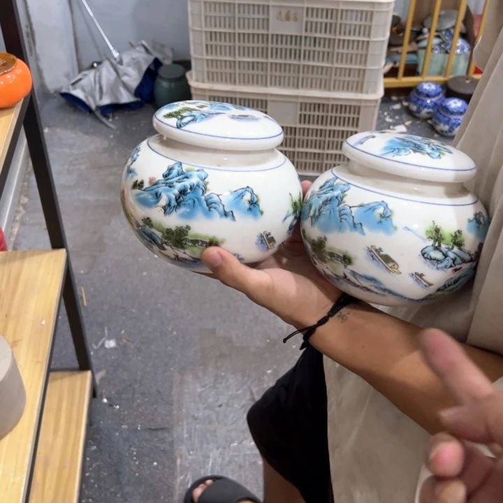 瑕疵福利品陶瓷茶叶罐不影响使用介意勿拍